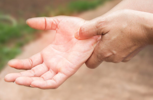 Krampf In Der Hand Ursache www.apothekesterzing.com